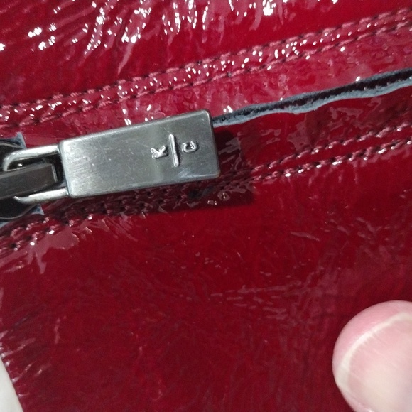 Kenneth Cole New York womens magenta patent leather zip ankle boots. Size 9.5 - Picture 7 of 13